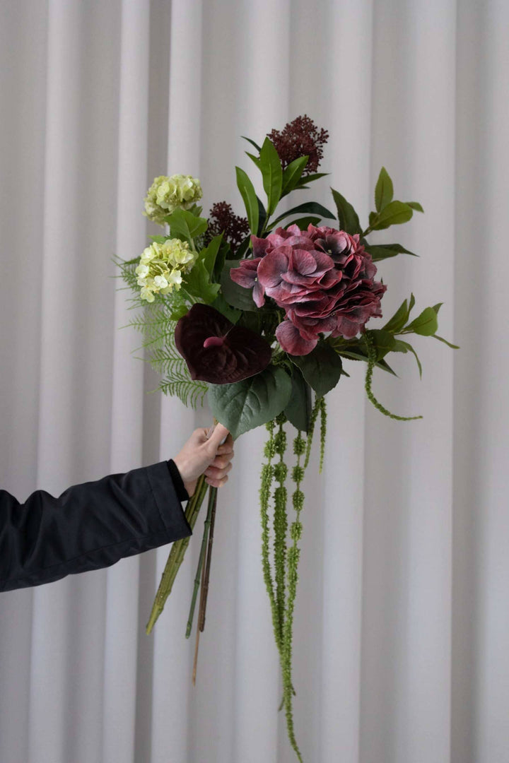 Bloom Objects - Bordeaux Glow Bouquet - 02-315 Bordeaux 