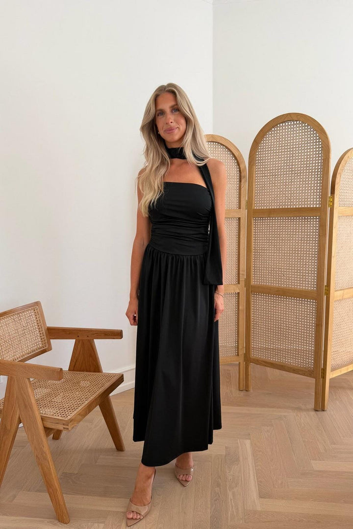 Byic - Astridic Long Dress A25125 - Black Kjoler 