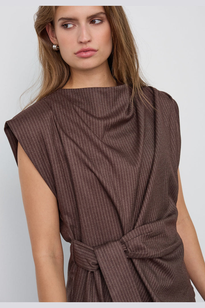 Co´Couture - Sinacc Pin Pleat Top 500488 - 20003 - Dark Brown