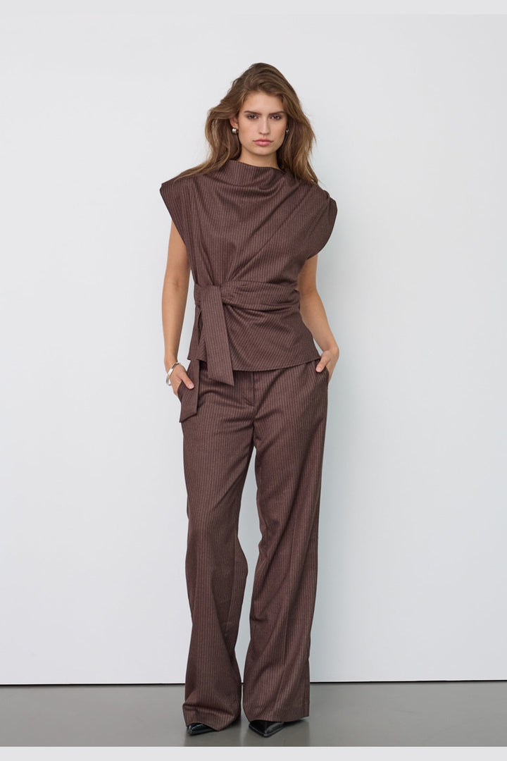 Co´Couture - Sinacc Pin Pleat Top 500488 - 20003 - Dark Brown