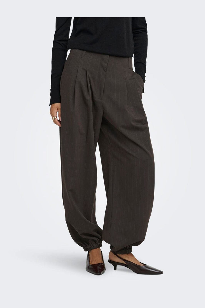 JDY - Jdymadeline Balloon Pant - 5151605 Chocolate Torte Tobacco Pin Stripe