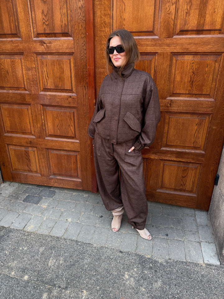 Love & Divine - Love1615-2 20493 - 840 - Brown Check Bukser 