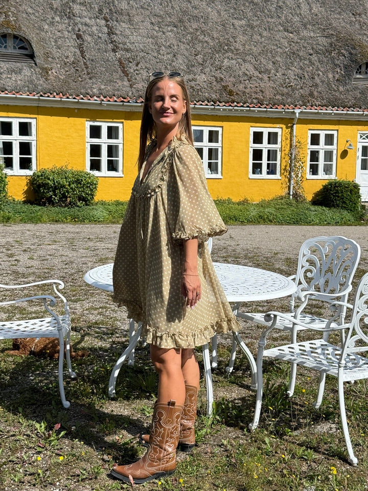 Molly&My x Julie Elsebeth - Linea Dress Dress - Pretty Dots Kjoler 