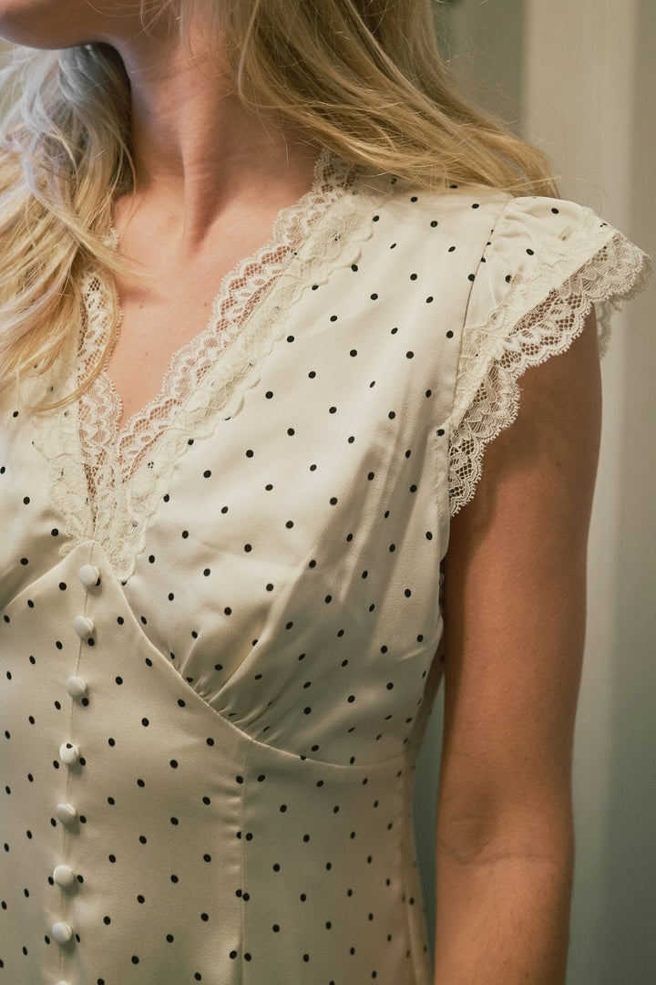 Neo Noir - Aniella Dot Dress 167777 - 122 - Creme Kjoler 