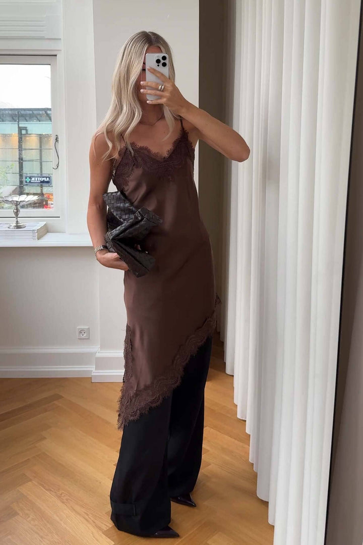 Noella - N-Merlie Dress 15960002 - 674 - Chocolate Kjoler 